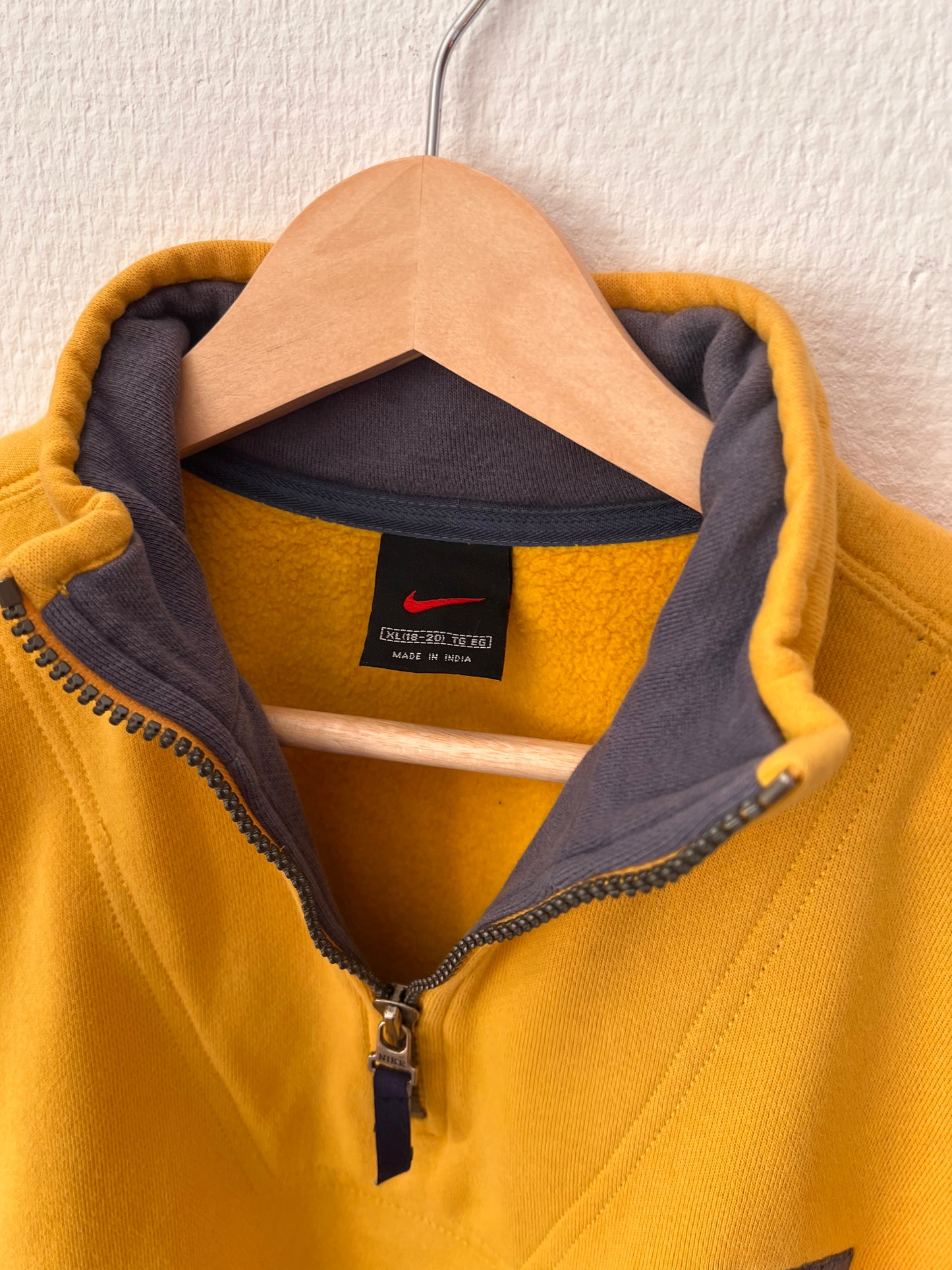 90s Nike 1/4 Zip Up Sweatshirt – Small
