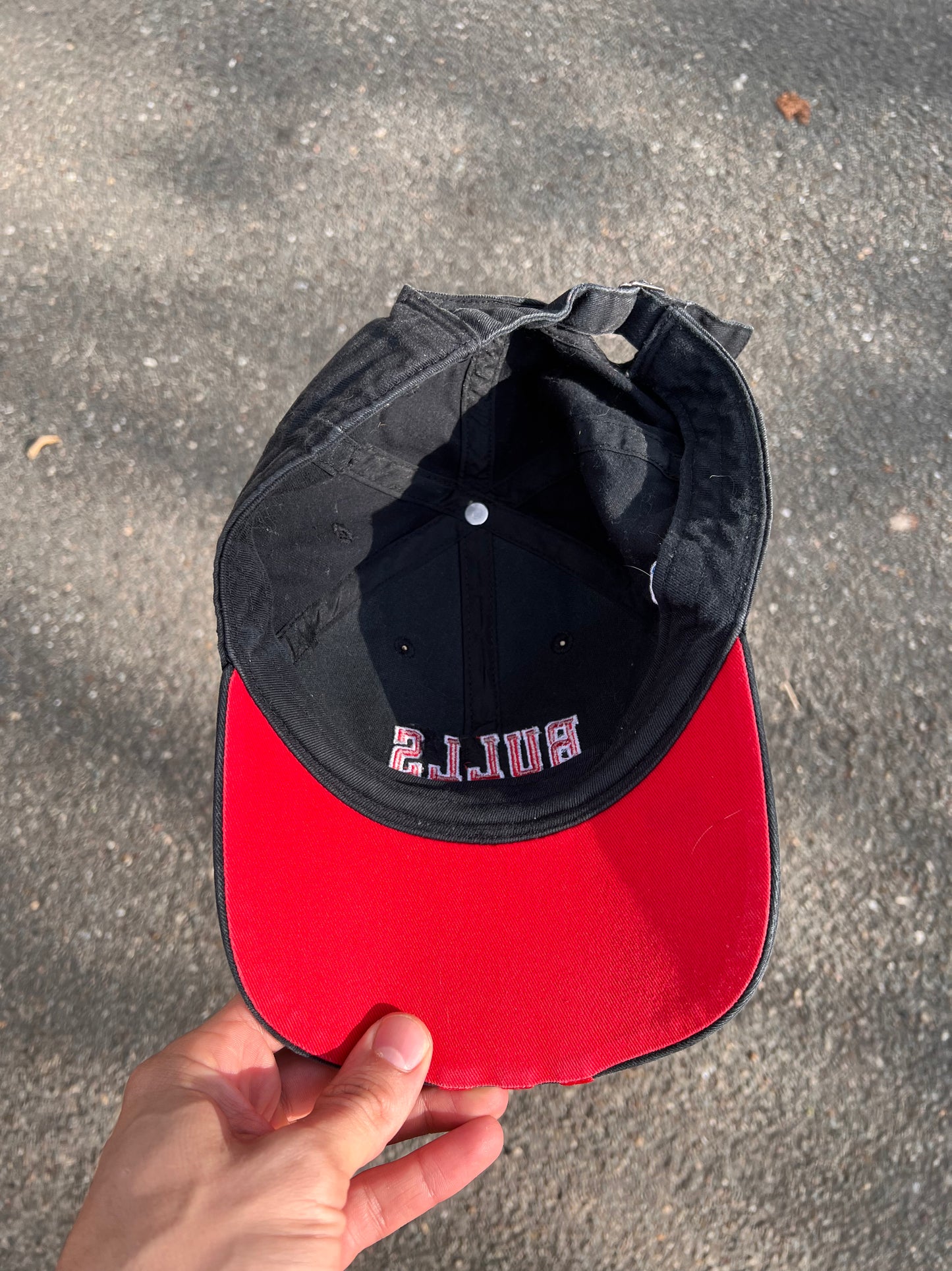 00's Adidas Chicago Bulls Cap – One Size