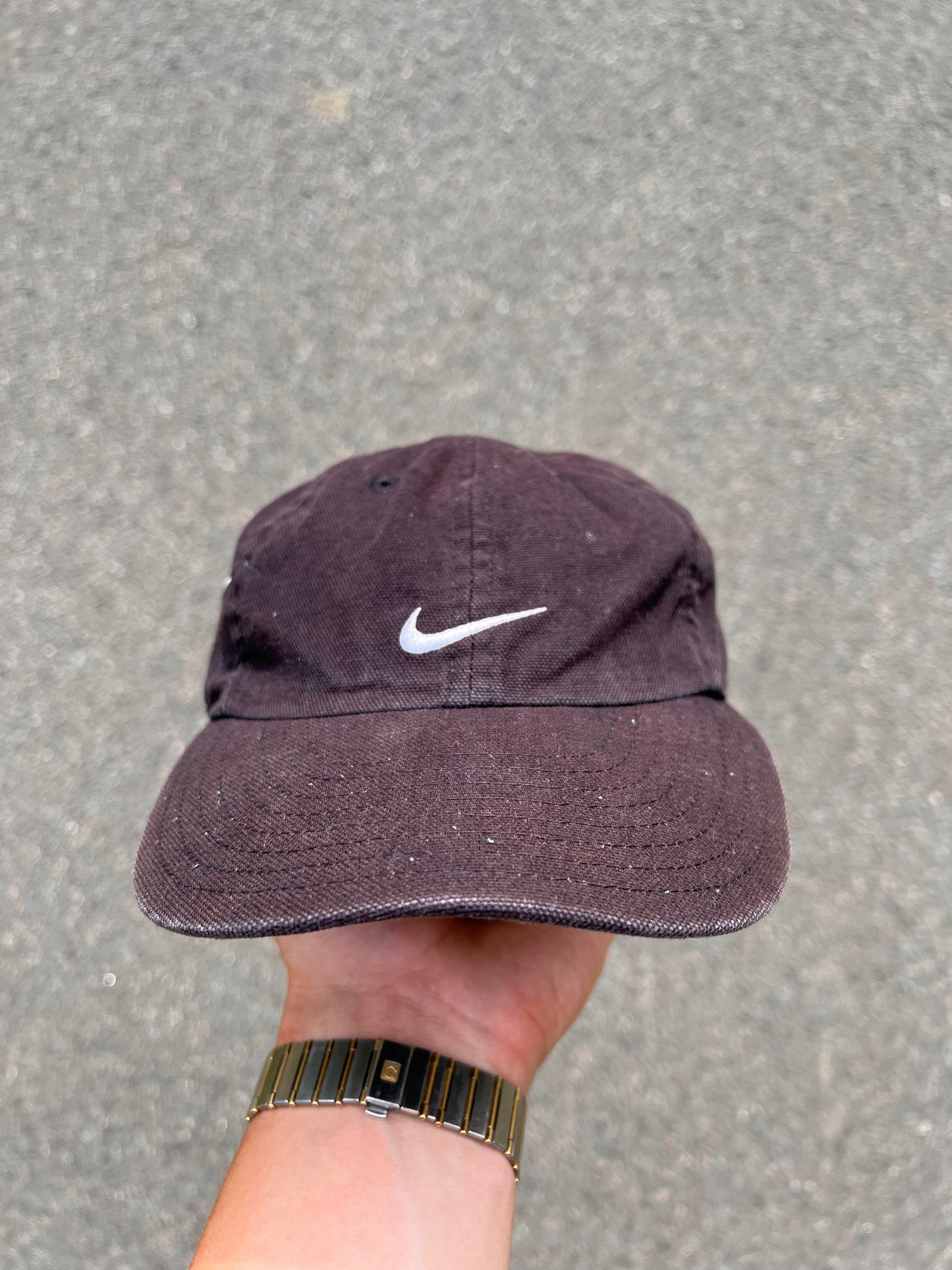 90's Nike Big Swoosh Cap – One Size