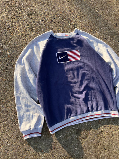 90s Nike Flag Swoosh Crewneck Sweatshirt – Medium