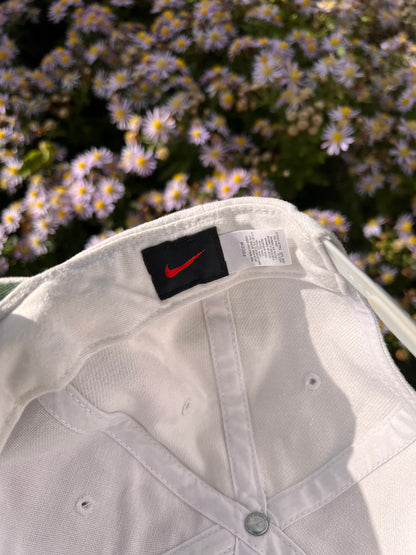 90's Nike Medium Center Swoosh Cap – One Size