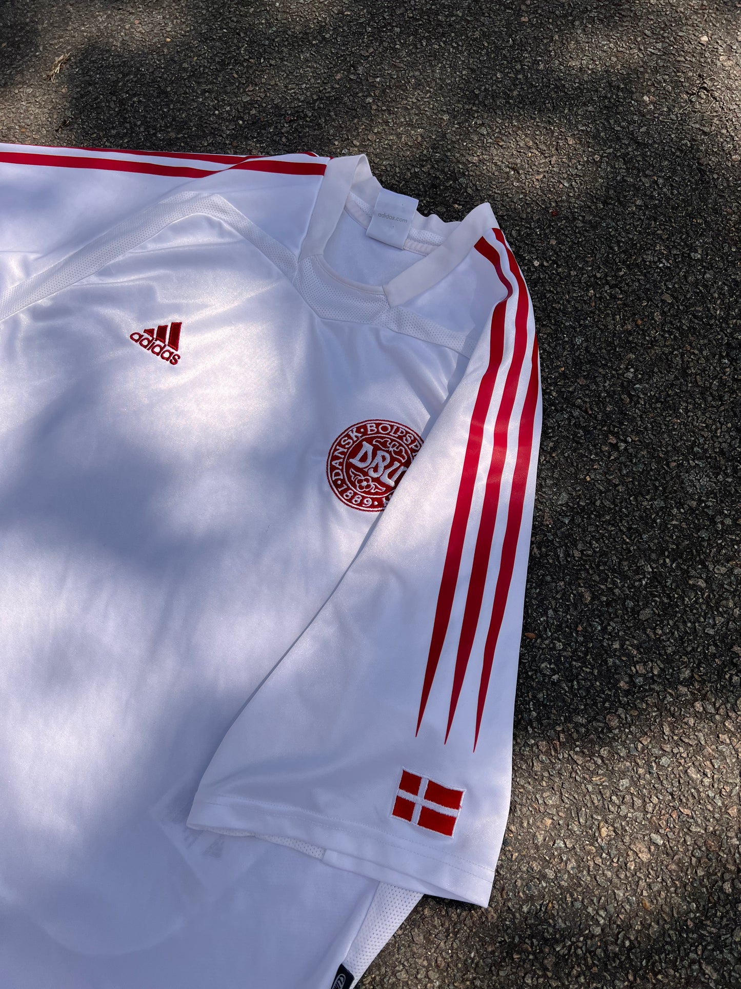 00's Adidas Denmark home kit Kit – Large