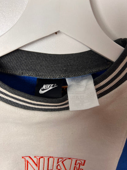 90’s Nike Crest Logo Crewneck - Small