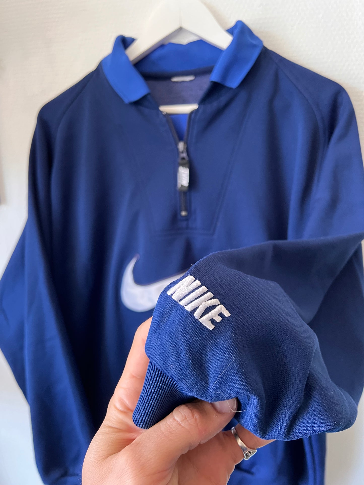 90s Nike Embroidered Big Swoosh 1/4 Zip Up Sweatshirt Navy – Medium