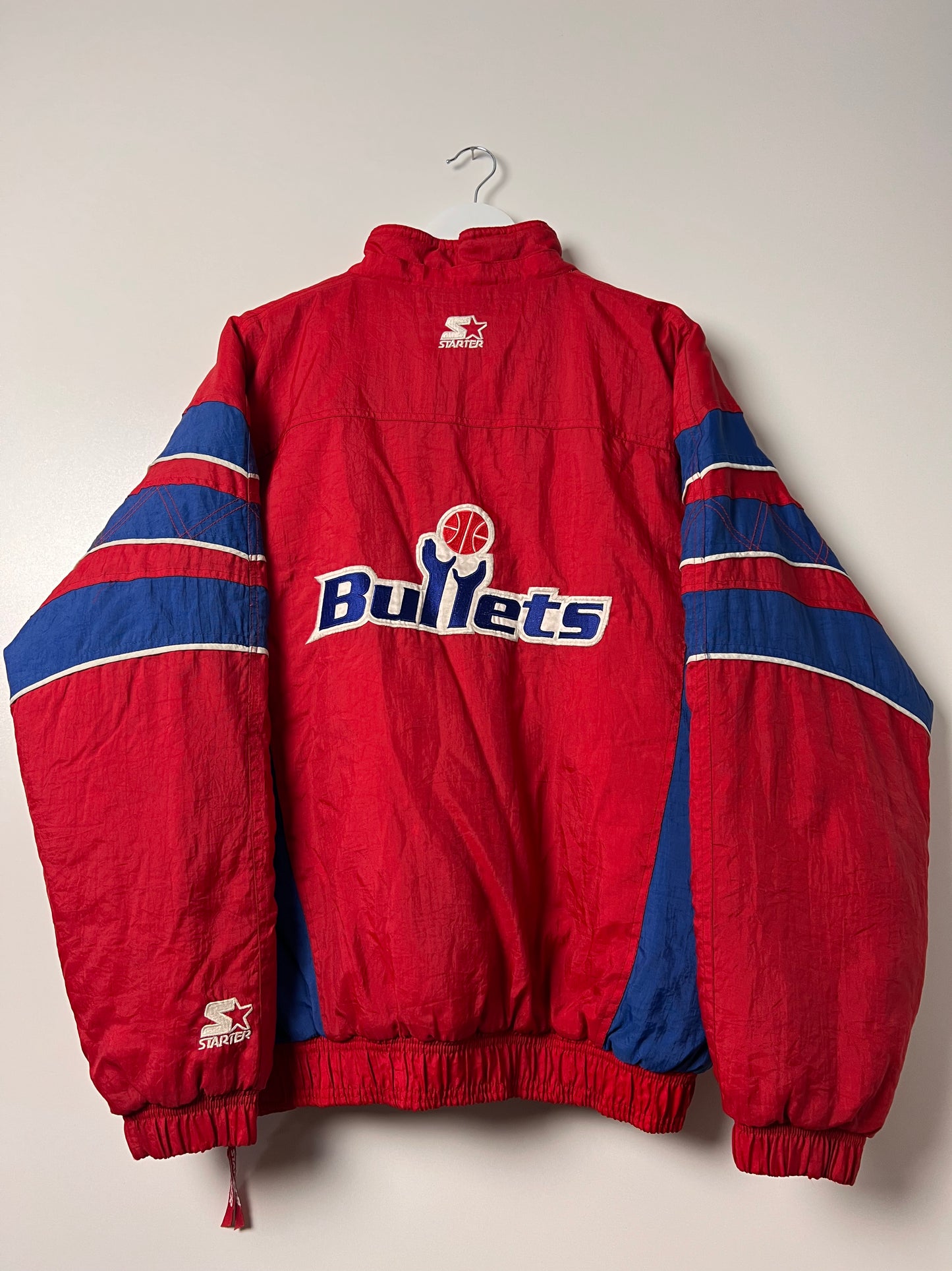 Starter Washington Bullets Puffer Jacket - Medium