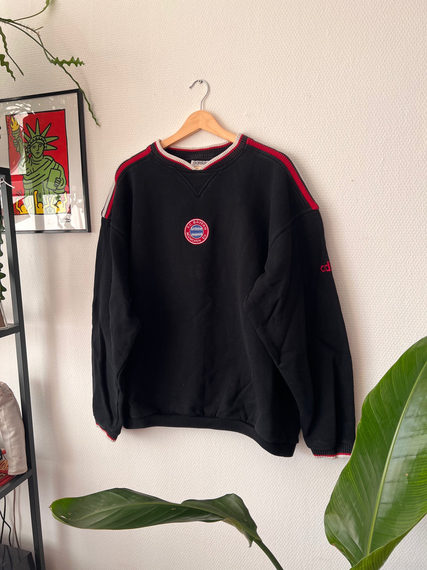 90s Adidas Bayern Munich Center Logo Crewneck Sweatshirt – Large