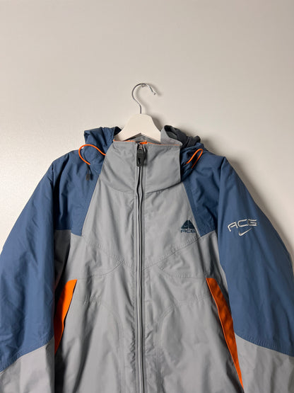 Nike ACG Snowboarding Jacket - Large
