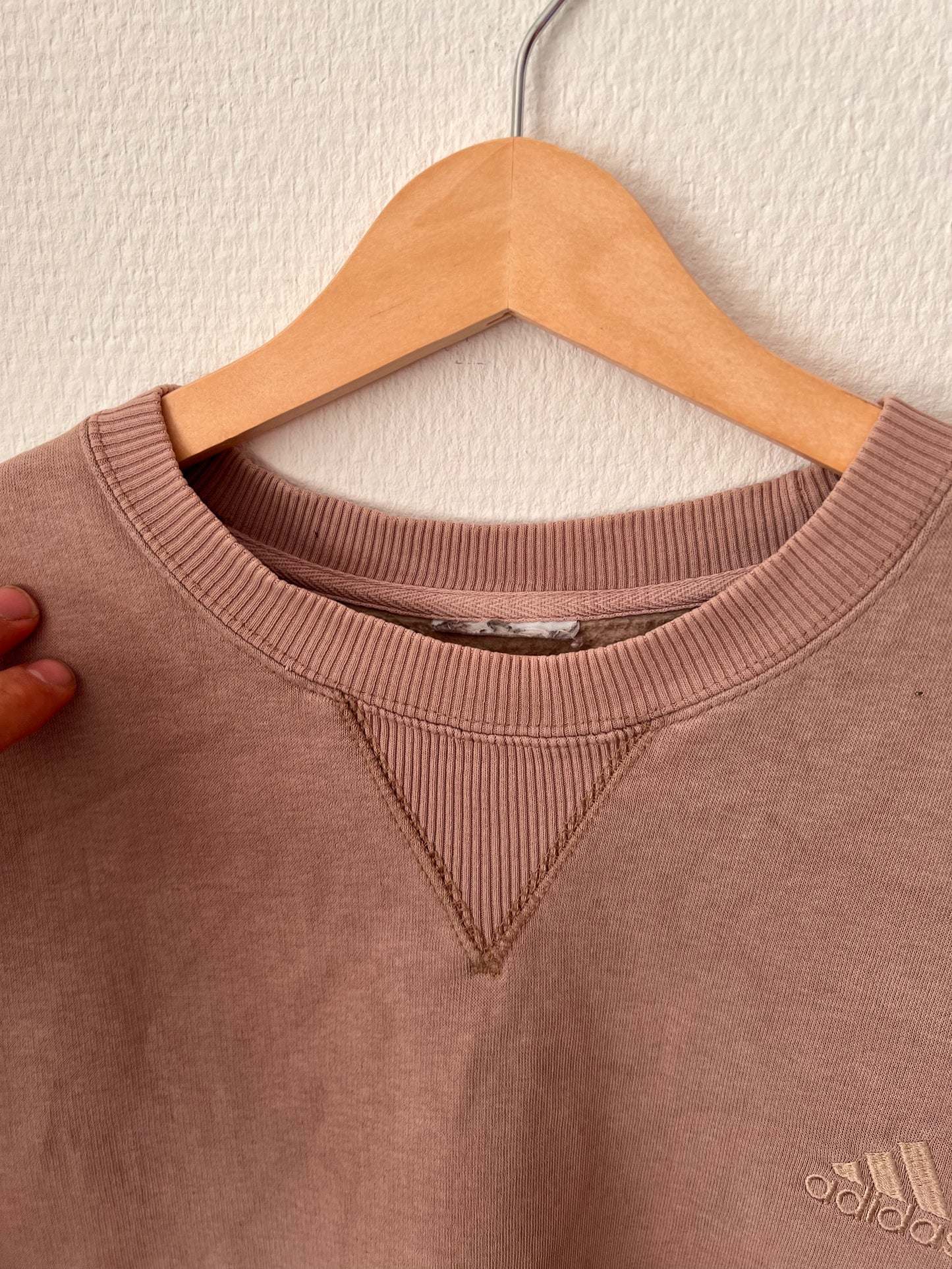 90s Adidas Casual Crewneck Sweatshirt – Medium
