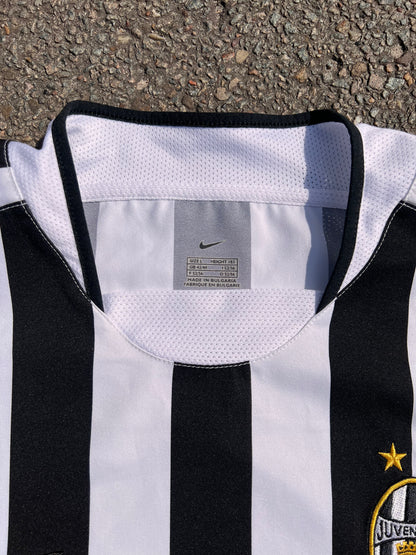 00's Nike Juventus Home Kit – Large