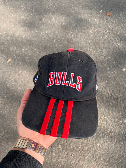 00's Adidas Chicago Bulls Cap – One Size
