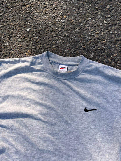 90's Nike Minimal Longsleeve – Medium