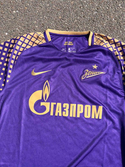 Modern Nike Zenit Away Kit – Large