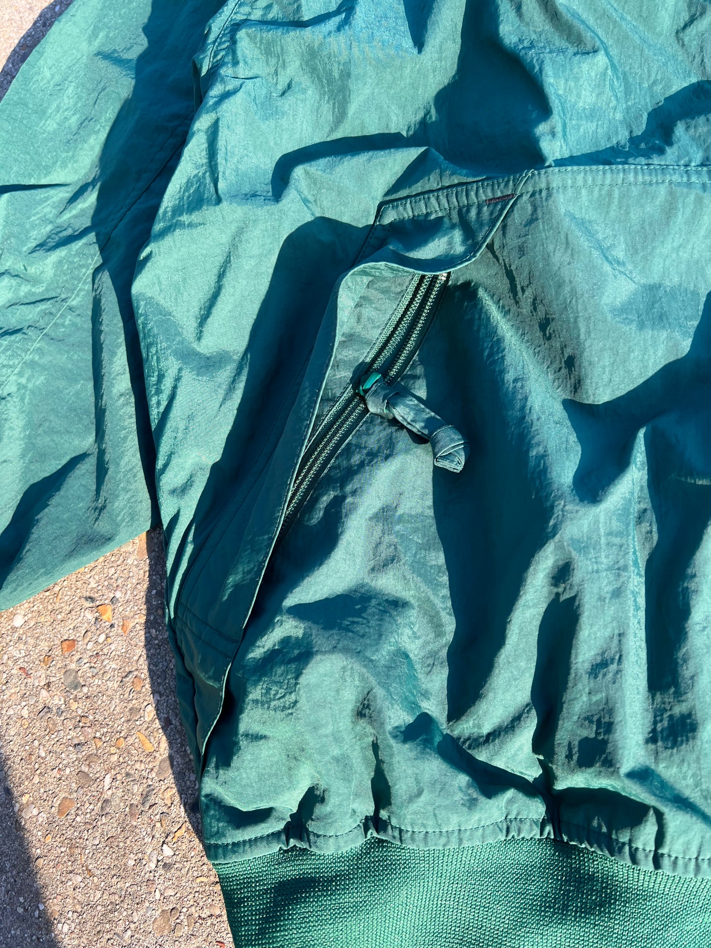 90s Nke V-Neck Center Swoosh Anorak Jacket – Large