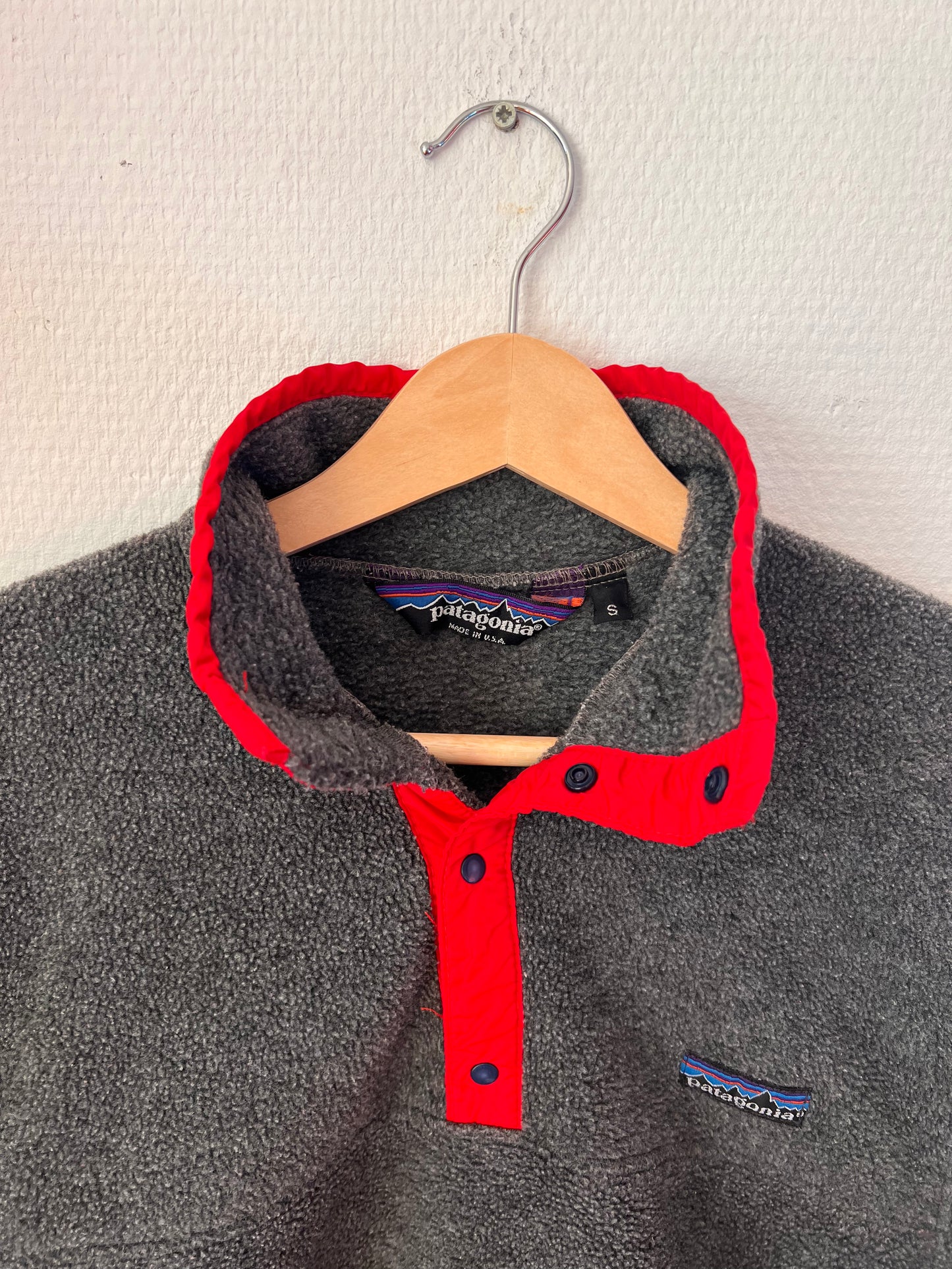 90s Patagonia 1/4 Button Up Made in USA Fleece – Small