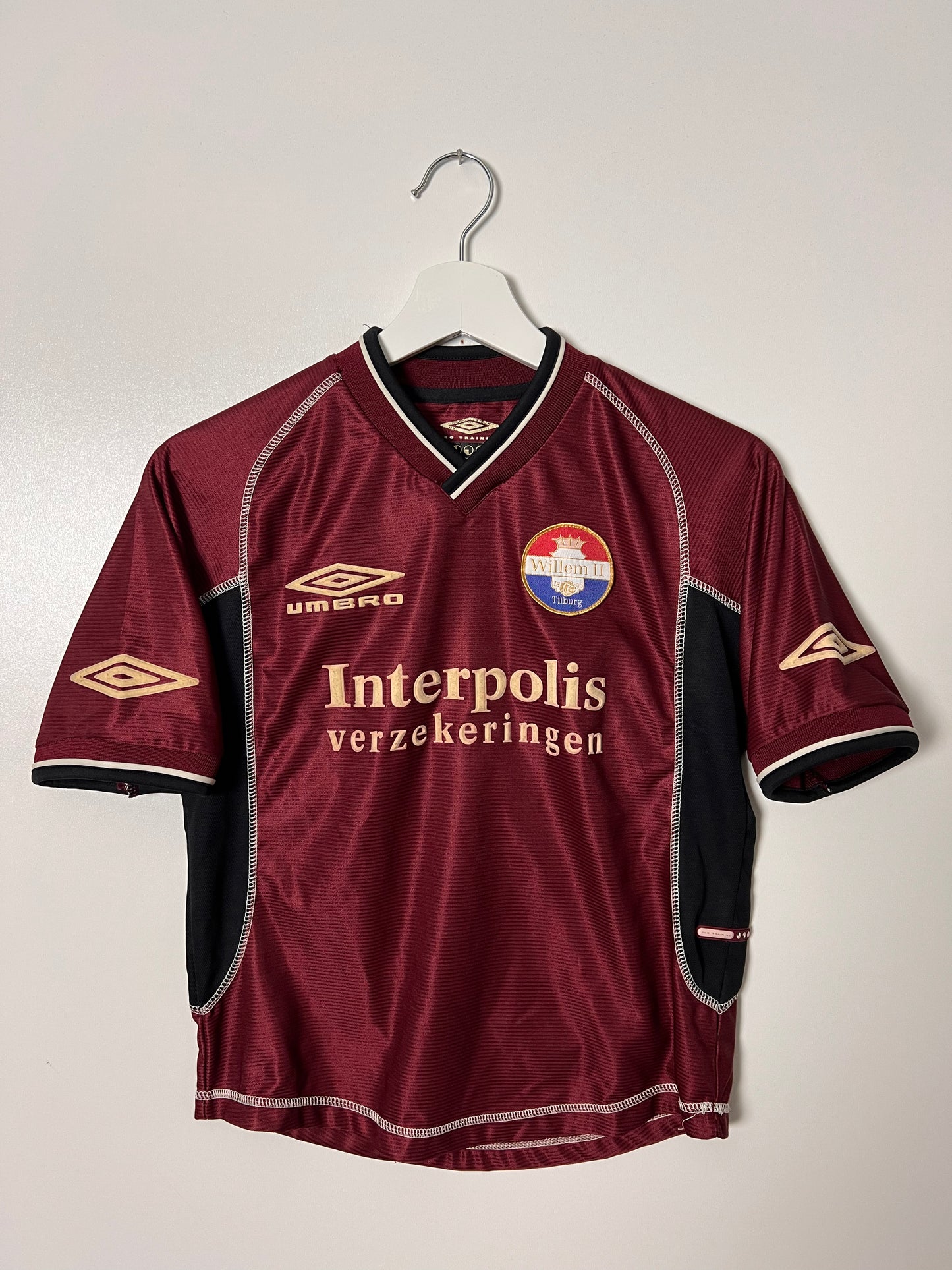 00's Umbro Willem II Football Jersey – XSmall