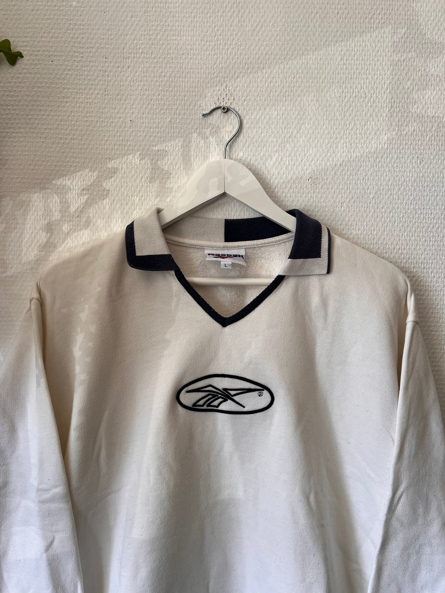90s Reebok Embroidered Big Logo Collar Sweatshirt White – Medium
