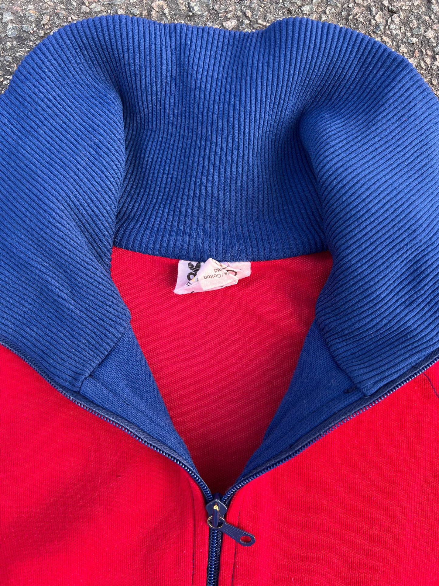 80's Adidas Sweater – Medium