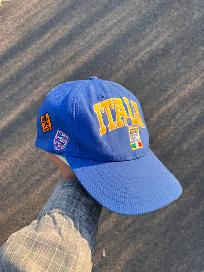 90's Italia All over embroidered Cap – One Size