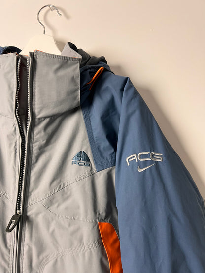 Nike ACG Snowboarding Jacket - Large