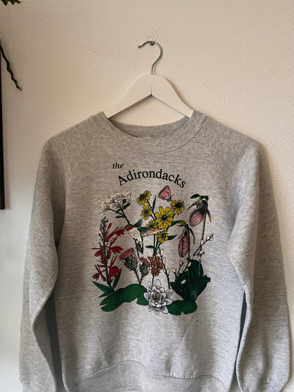90s Jerzees the Adirondacks Flower Crewneck Sweatshirt Grey – Small
