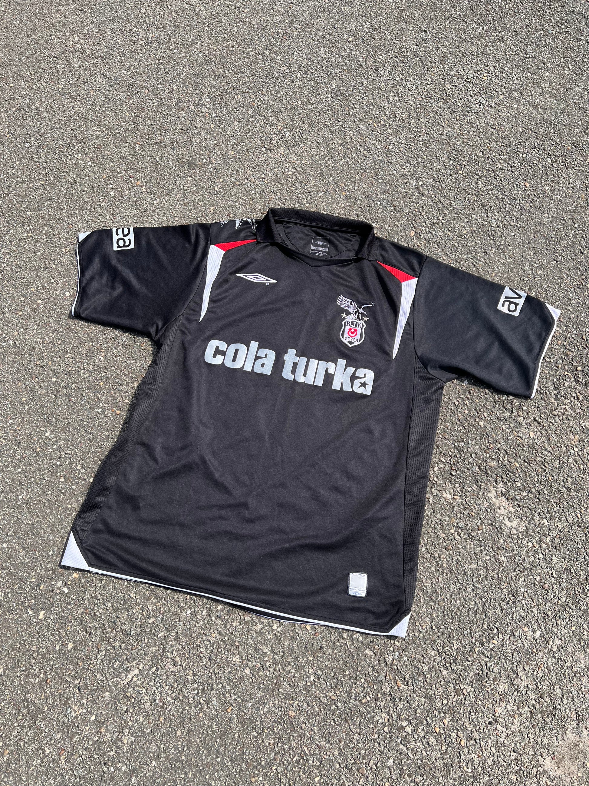 00's Umbro Beşiktaş JK Kit – Large