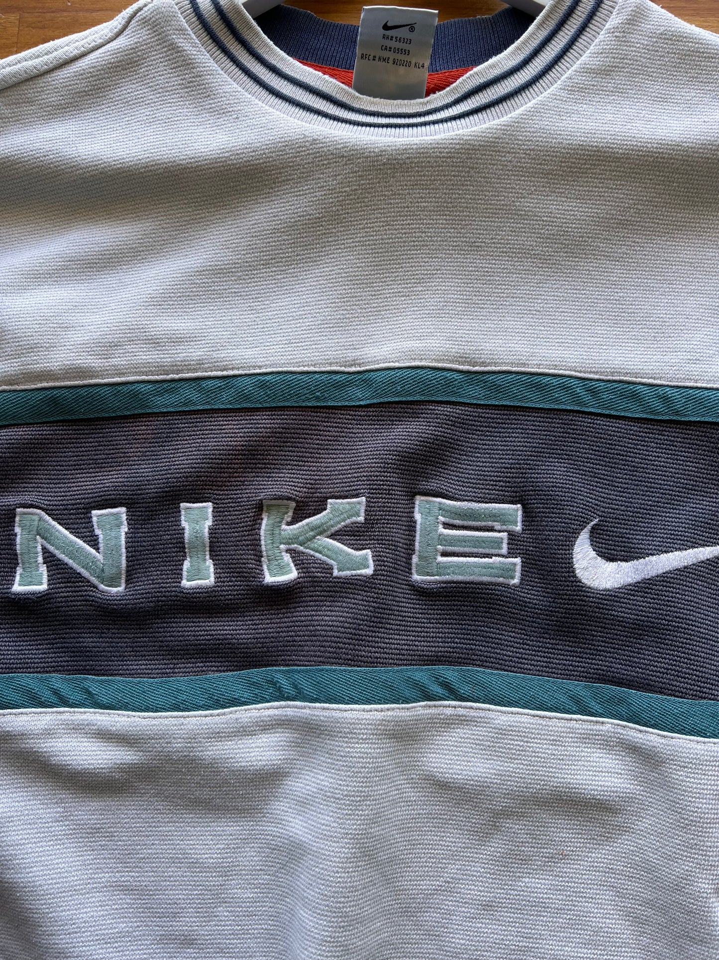 90s Nike Embroidered Big Logo Crewneck Sweatshirt Cream – Small