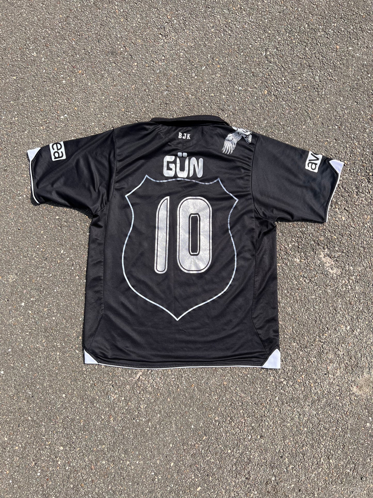 00's Umbro Beşiktaş JK Kit – Large