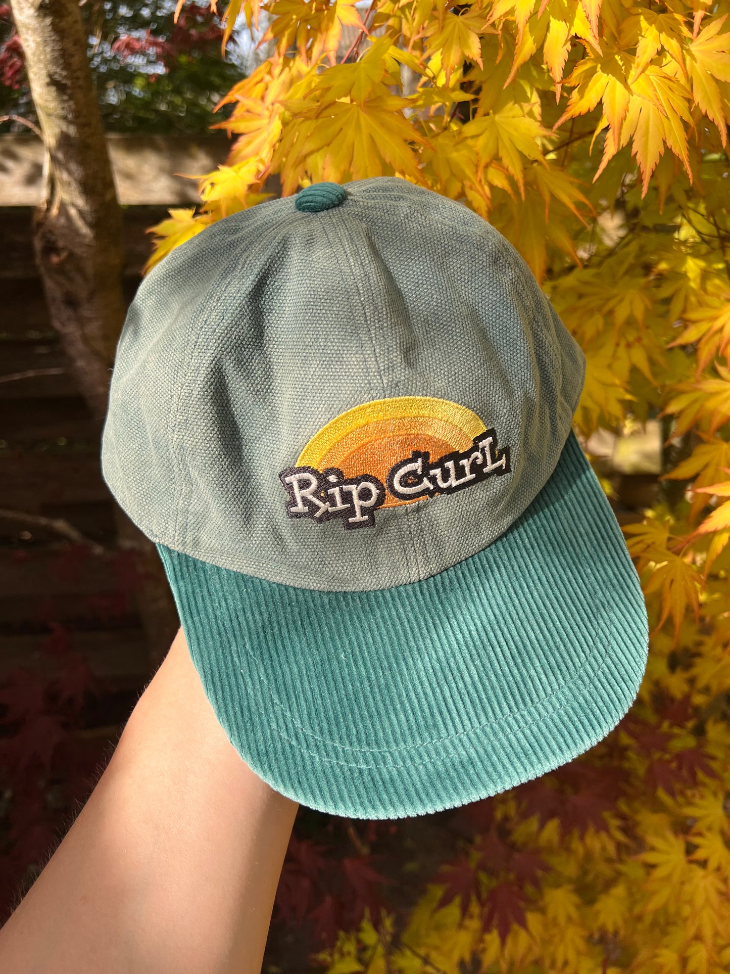2000s Rip Curl Embroidered Logo Snapback Cap Green – One Size