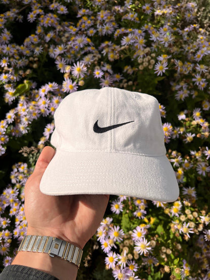 90's Nike Medium Center Swoosh Cap – One Size