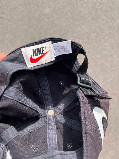 90's Nike Big Swoosh Cap – One Size