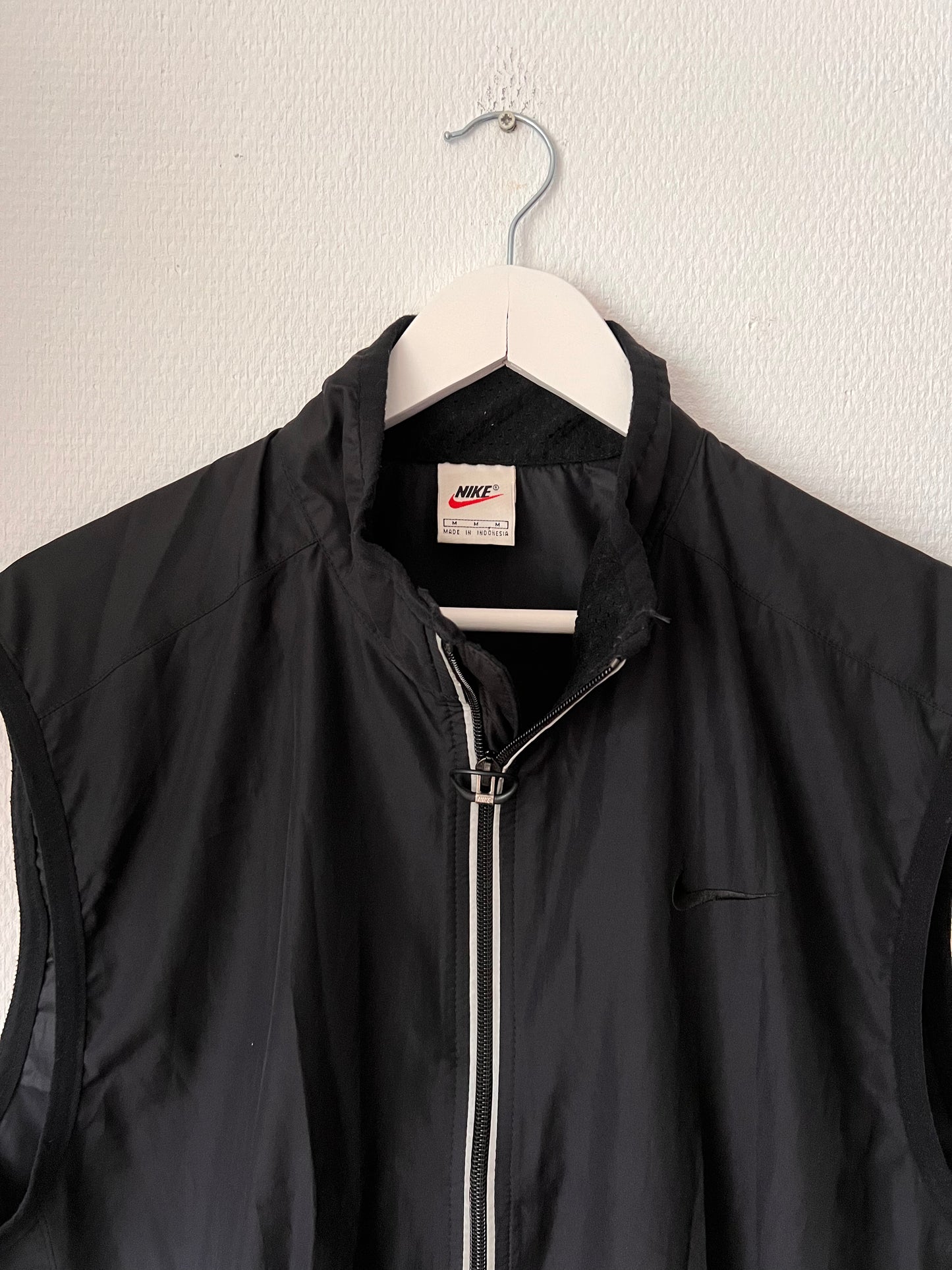90s Nike Full Zip Running Vest Black – Medium
