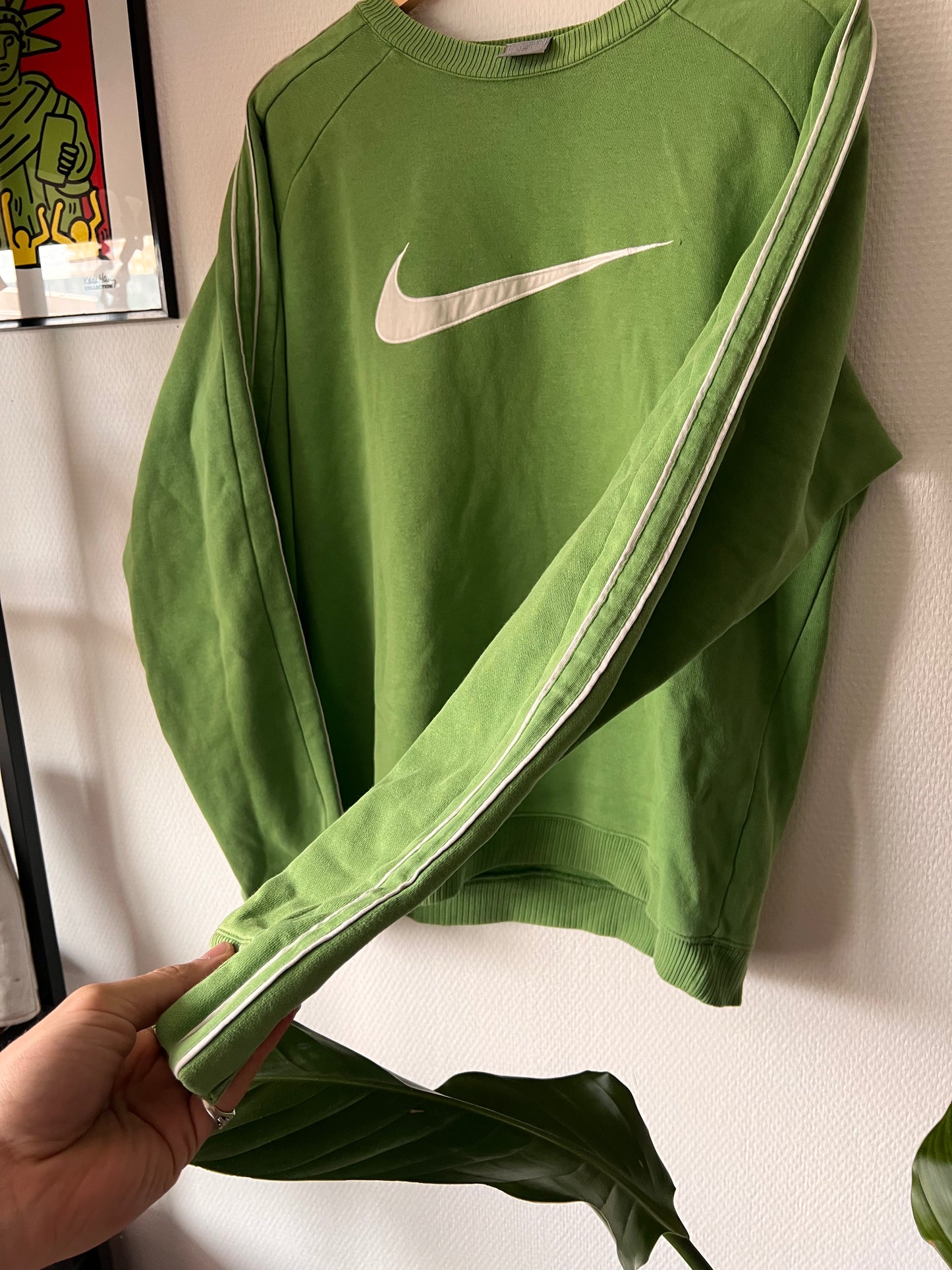 90s Nike Big Swoosh Logo Crewneck Sweatshirt – Medium