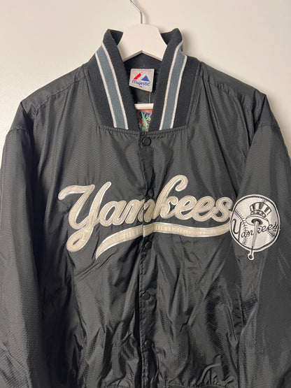 MLB Yankees Majestic Jacket - Medium