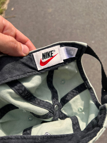 90's Nike Big Swoosh Cap – One Size