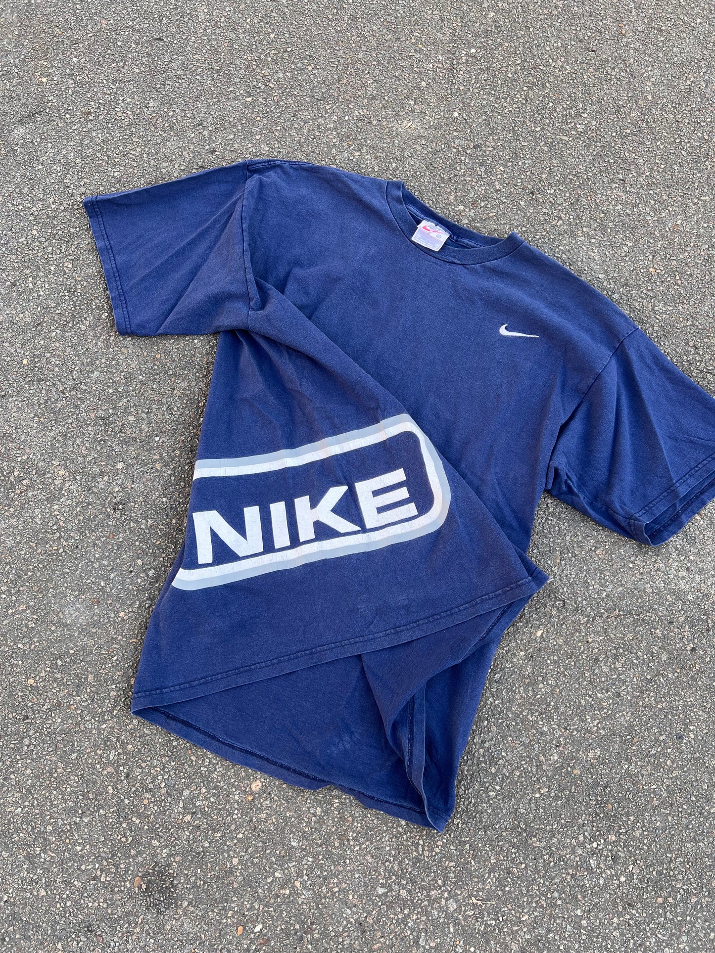 90's Nike Big Print T-Shirt – XLarge