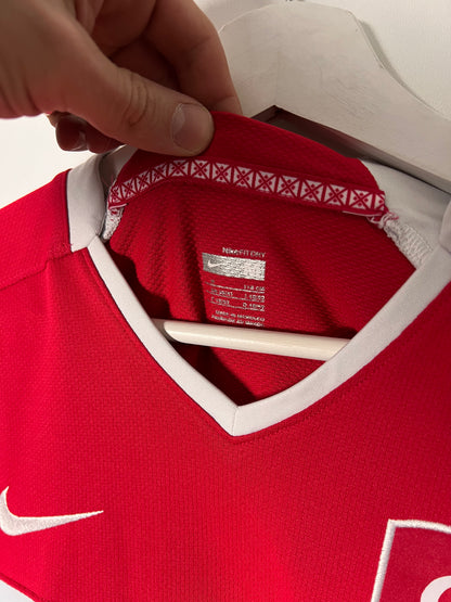 2000s Nike Turkey Servet Çetin Home Football Jersey – Medium