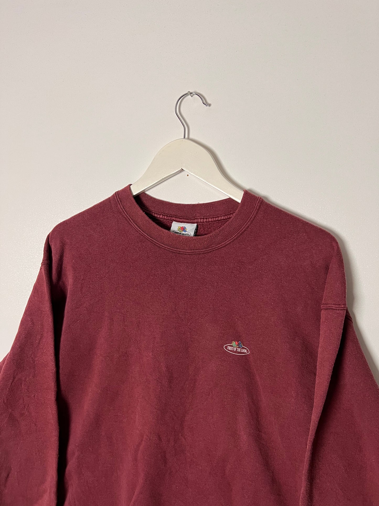 9000s Fruit of the Loom Plain Mini Logo Sweatshirt – Medium