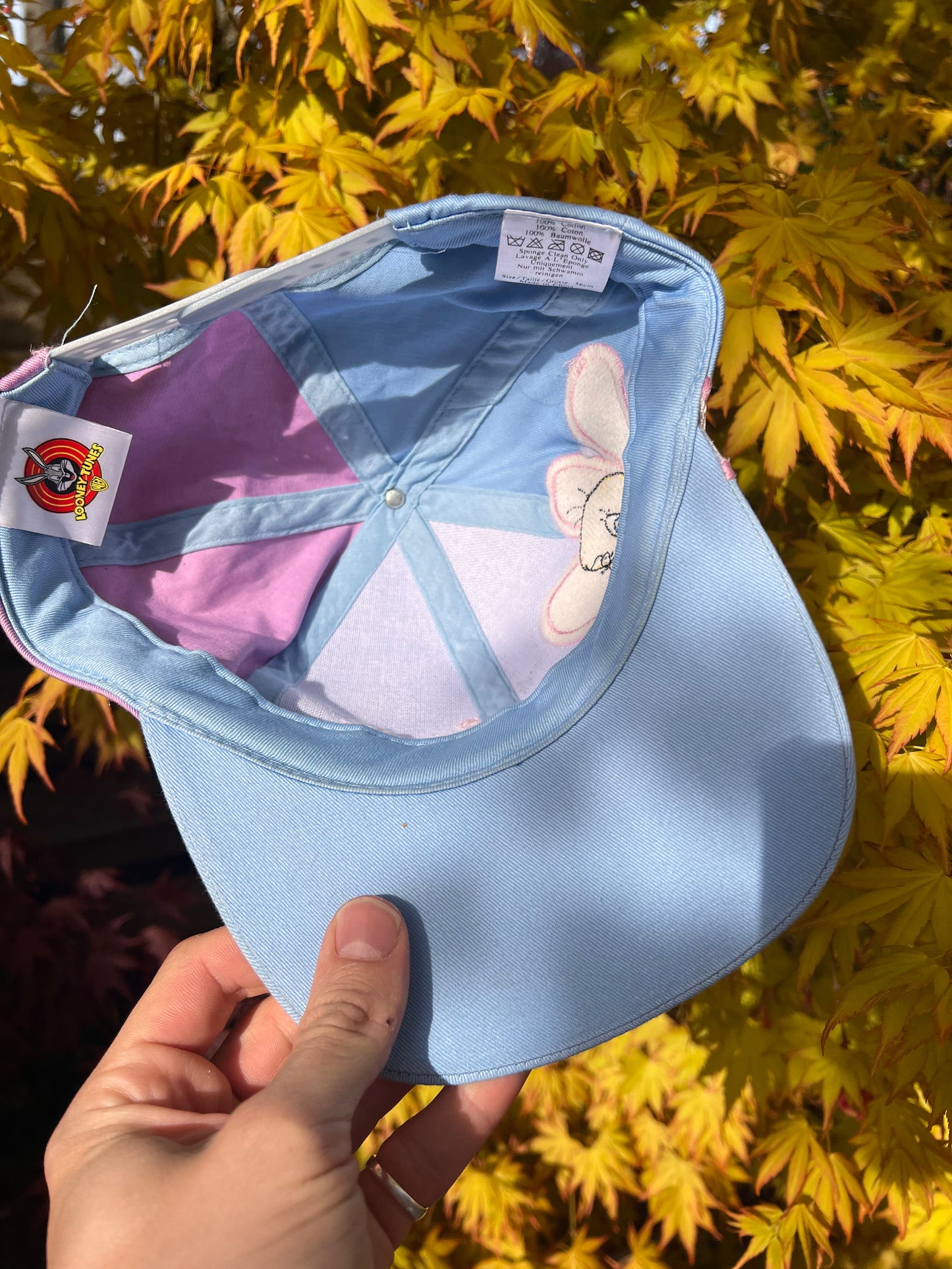 2000s Looney Tunes Tweety Embroidered Cap Pink – Medium