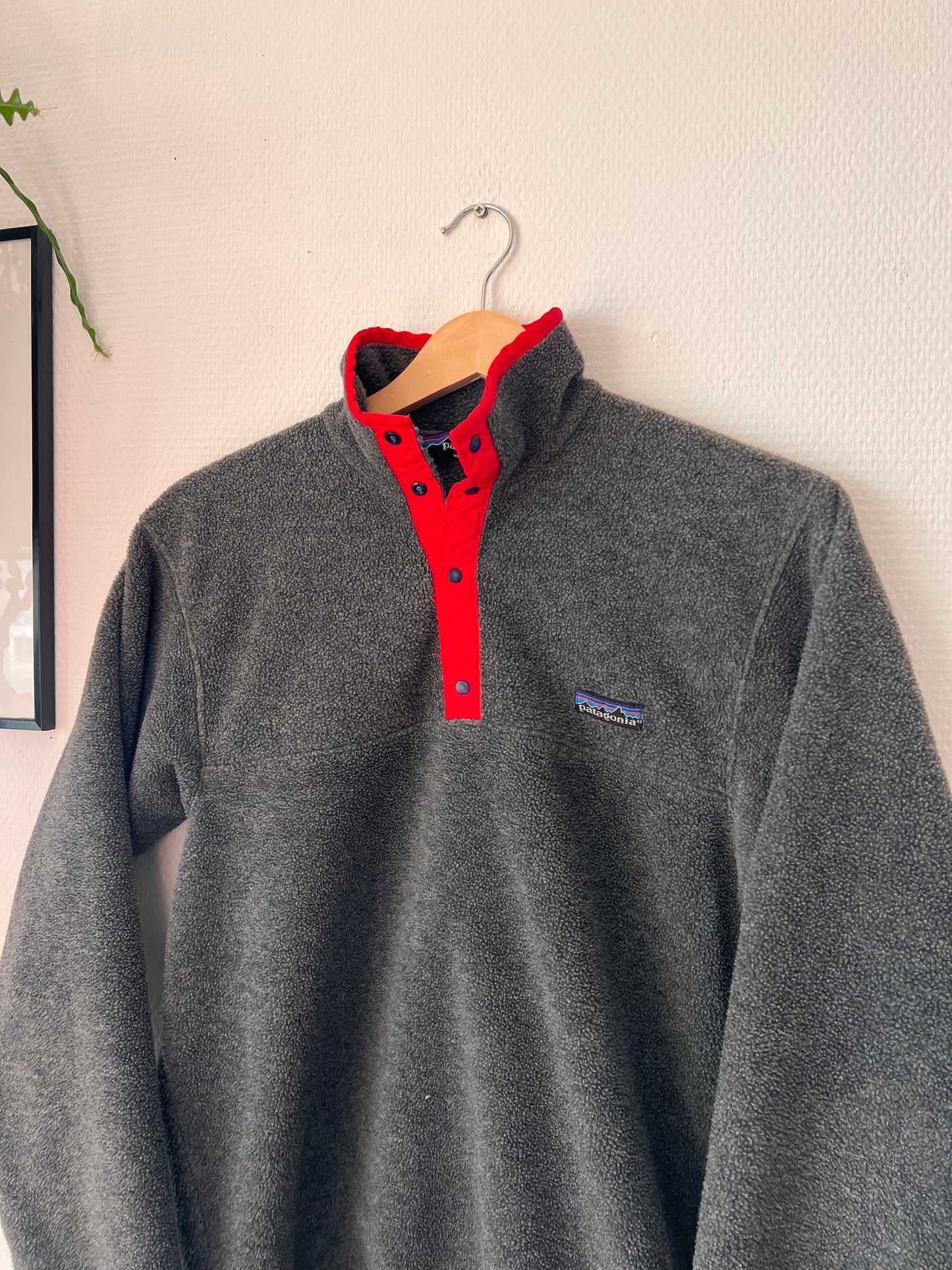 90s Patagonia 1/4 Button Up Made in USA Fleece – Small
