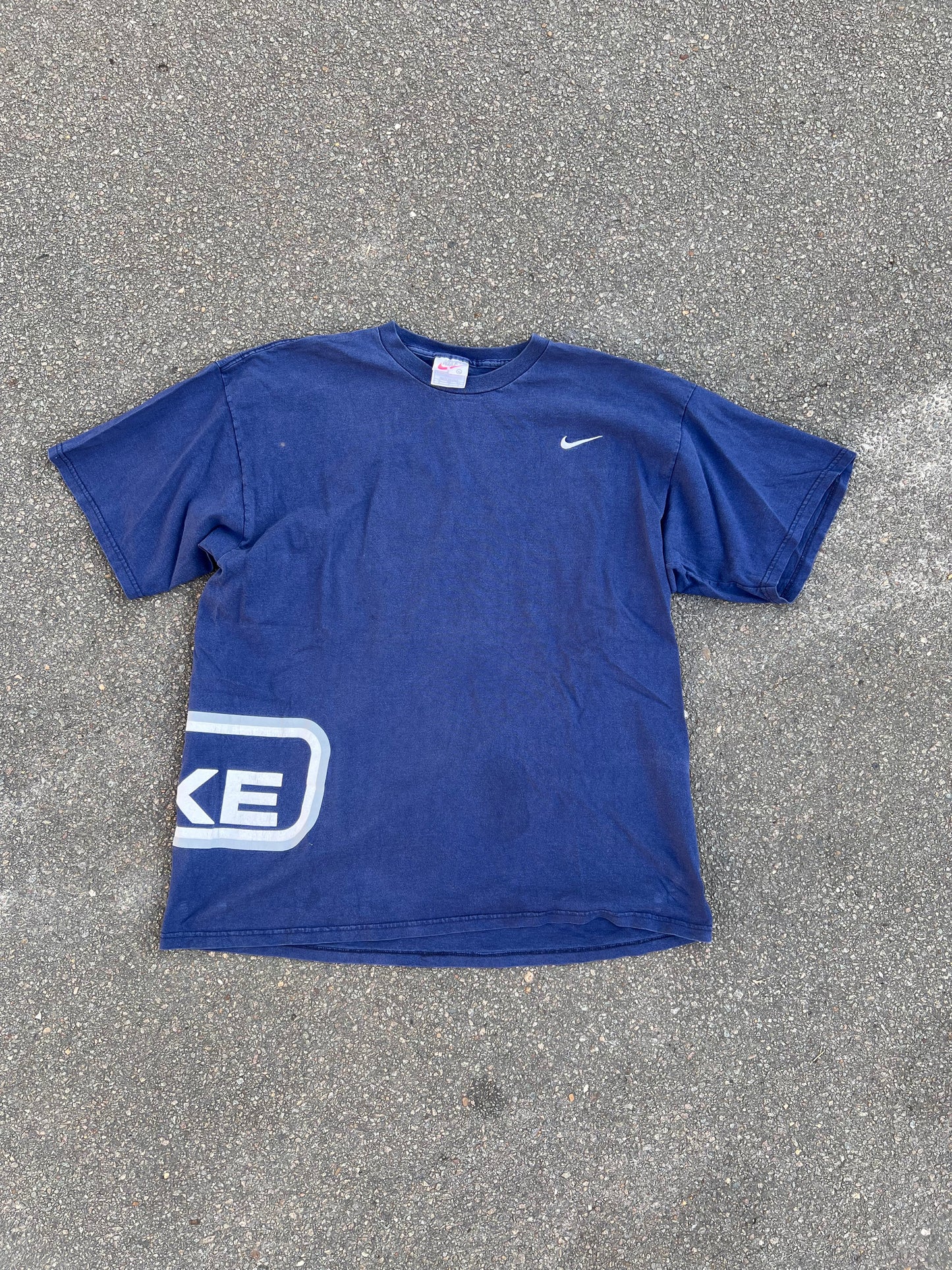 90's Nike Big Print T-Shirt – XLarge