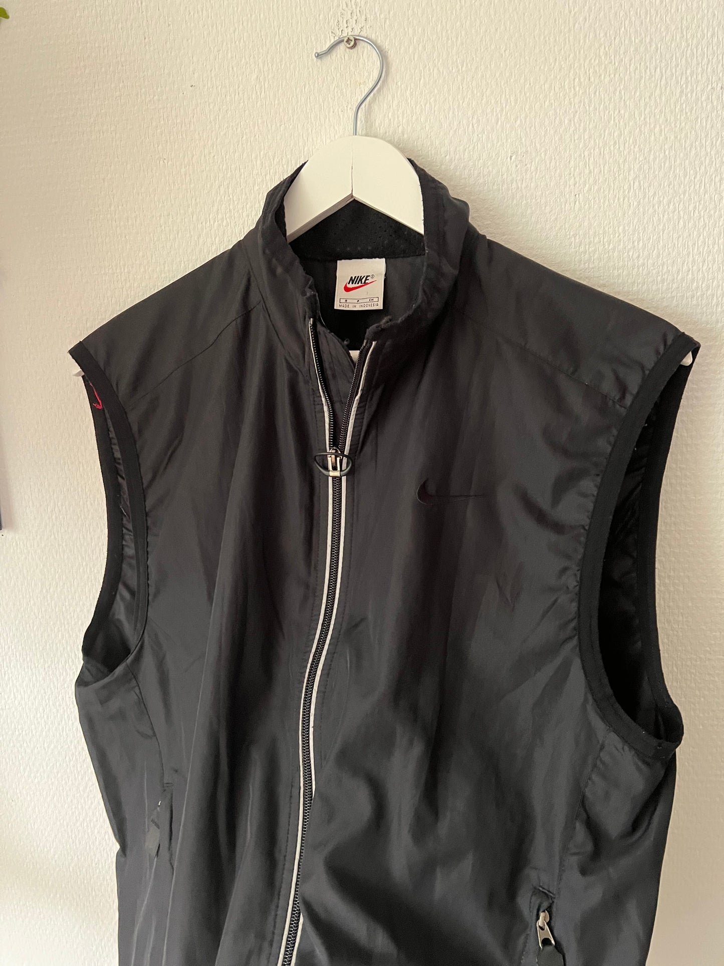 90s Nike Full Zip Running Vest Black – Small