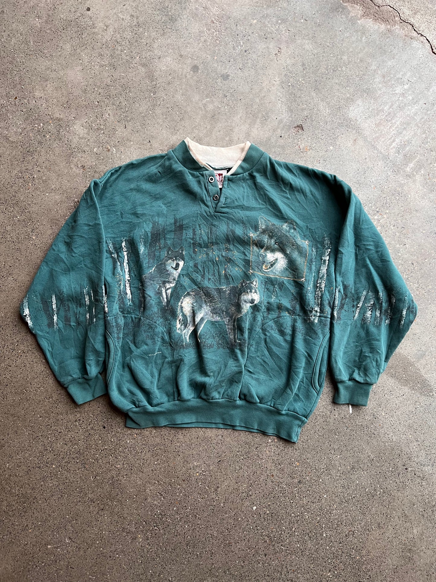 90s Wolves All Over Print Button Up – Large