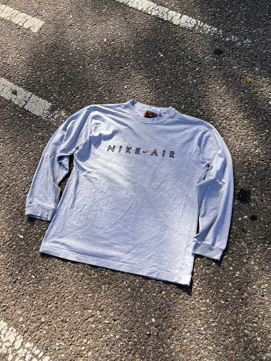 90's Nike Air Longsleeve – M